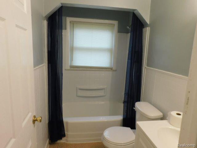 6049 FAUST Avenue, Detroit, MI 48228 — Photo 7