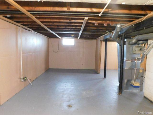 6049 FAUST Avenue, Detroit, MI 48228 — Photo 11