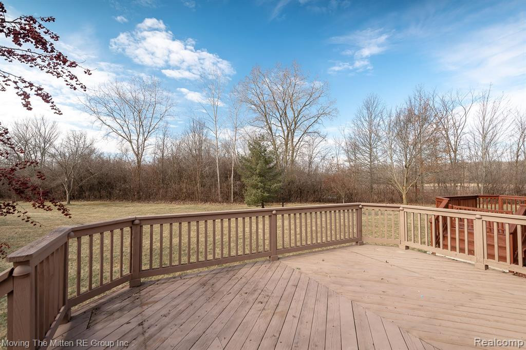 8938 IRONWOOD Drive, Van Buren, MI 48111 — Photo 2