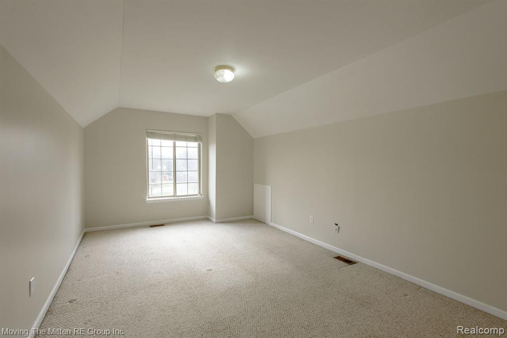 8938 IRONWOOD Drive, Van Buren, MI 48111 — Photo 19