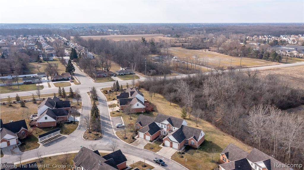 8938 IRONWOOD Drive, Van Buren, MI 48111 — Photo 38