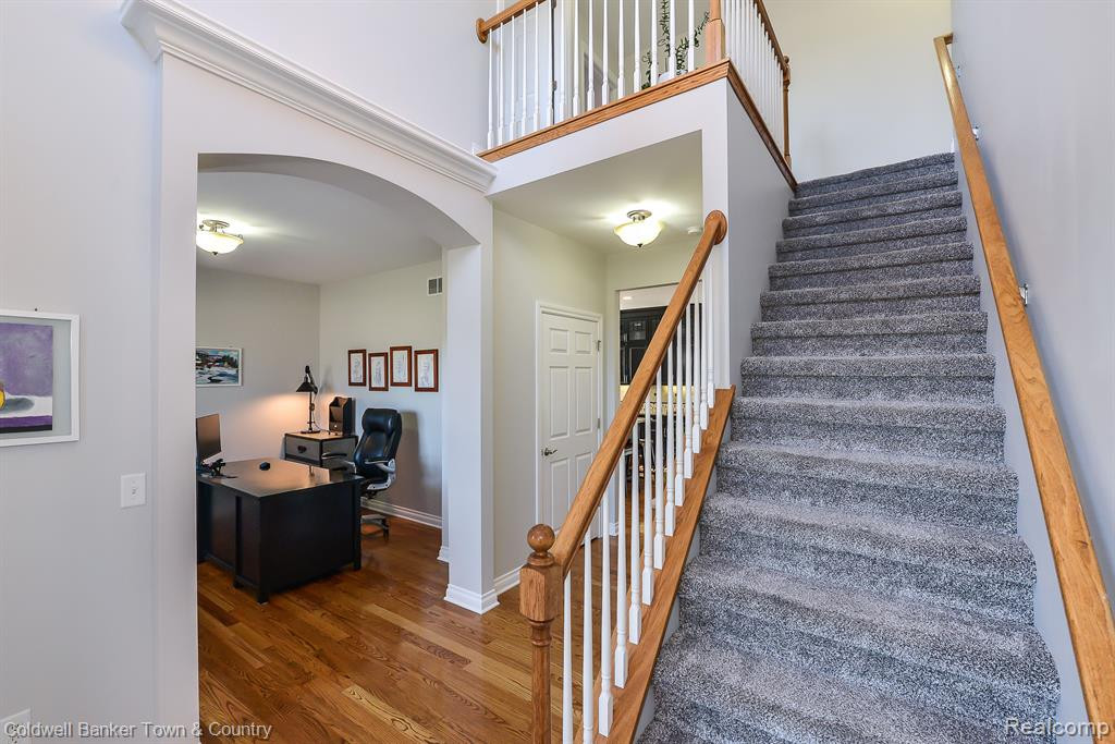 8630 GIOVANNI, Howell, MI 48855 — Photo 13
