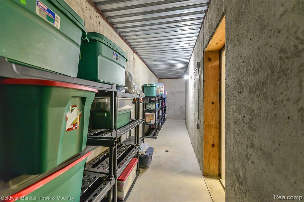 8630 GIOVANNI, Howell, MI 48855 — Photo 34