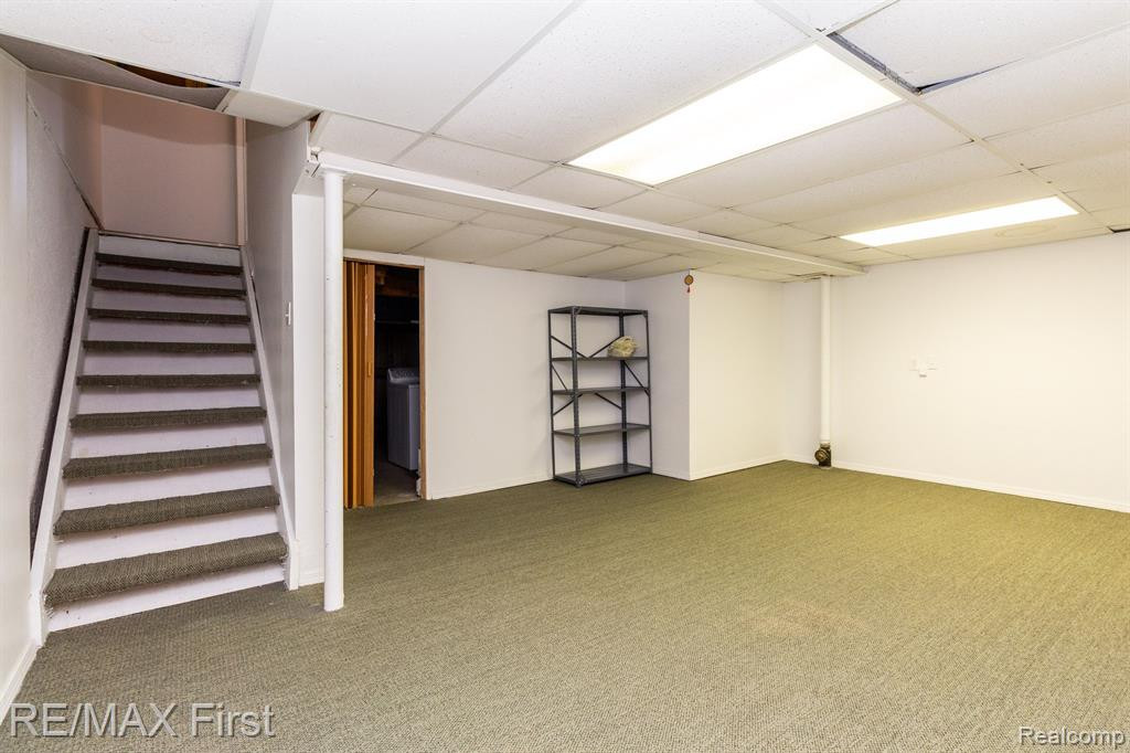 5709 WHITFIELD Drive, Troy, MI 48098 — Photo 27