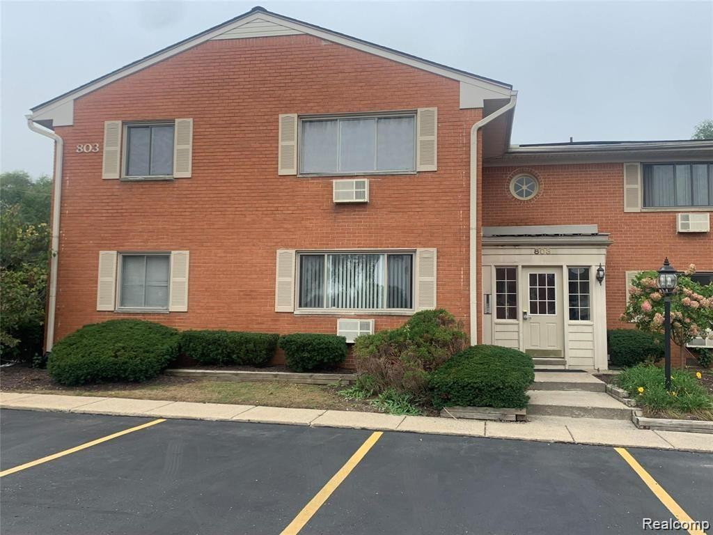 803 PLATE Street, 208, Rochester, MI 48307 — front exterior