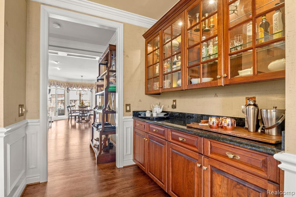 48310 MANORWOOD Drive, Northville, MI 48168 — Photo 8