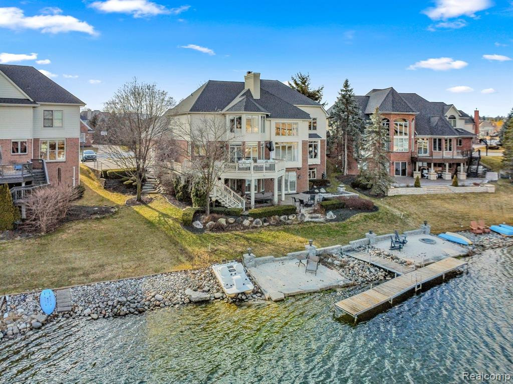 48310 MANORWOOD Drive, Northville, MI 48168 — Photo 64