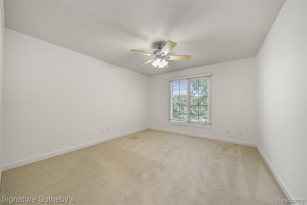 17464 WILLIAMSBURG, Northville, MI 48168 — Photo 13