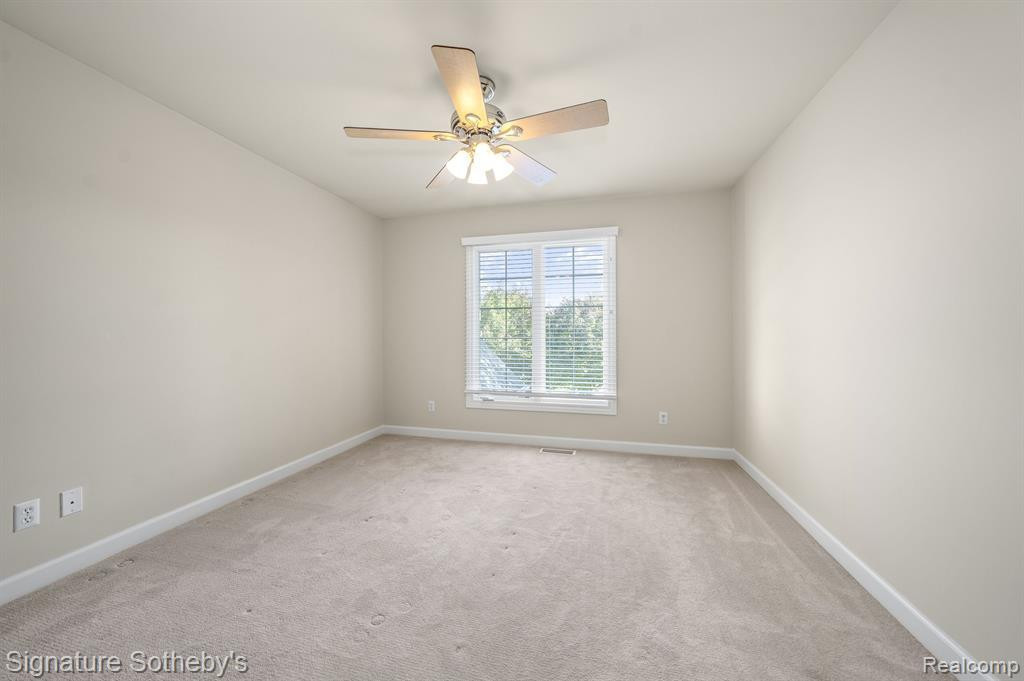 17464 WILLIAMSBURG, Northville, MI 48168 — Photo 18