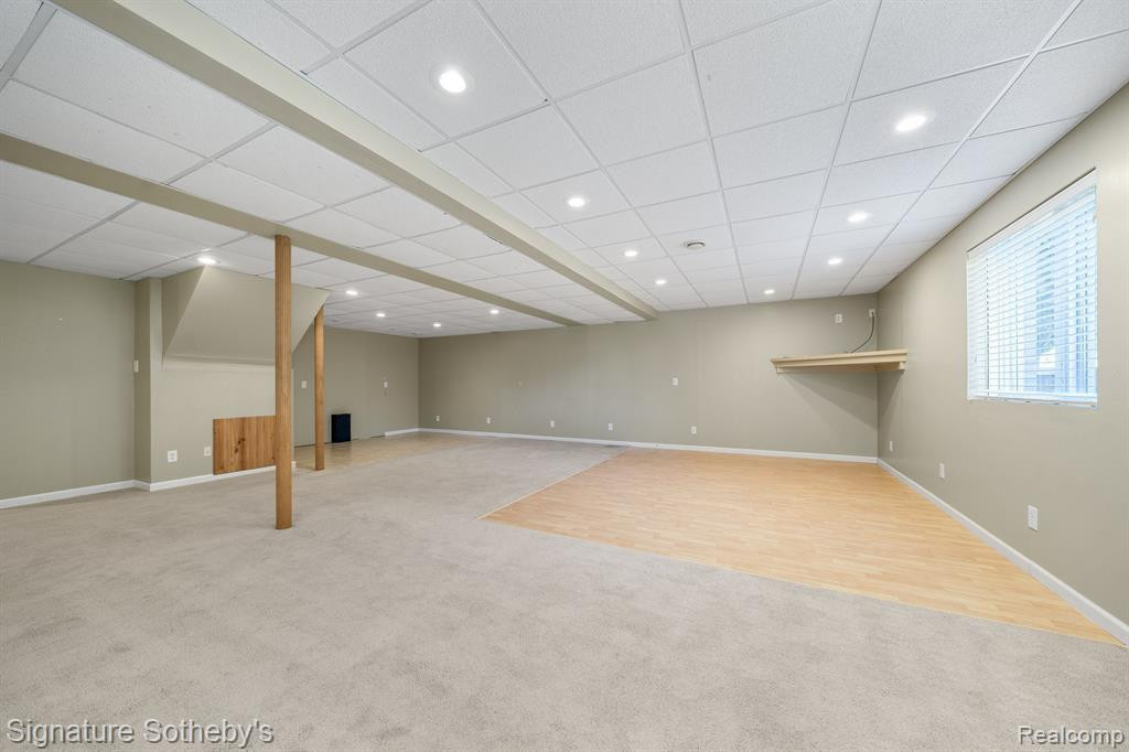 17464 WILLIAMSBURG, Northville, MI 48168 — Photo 21
