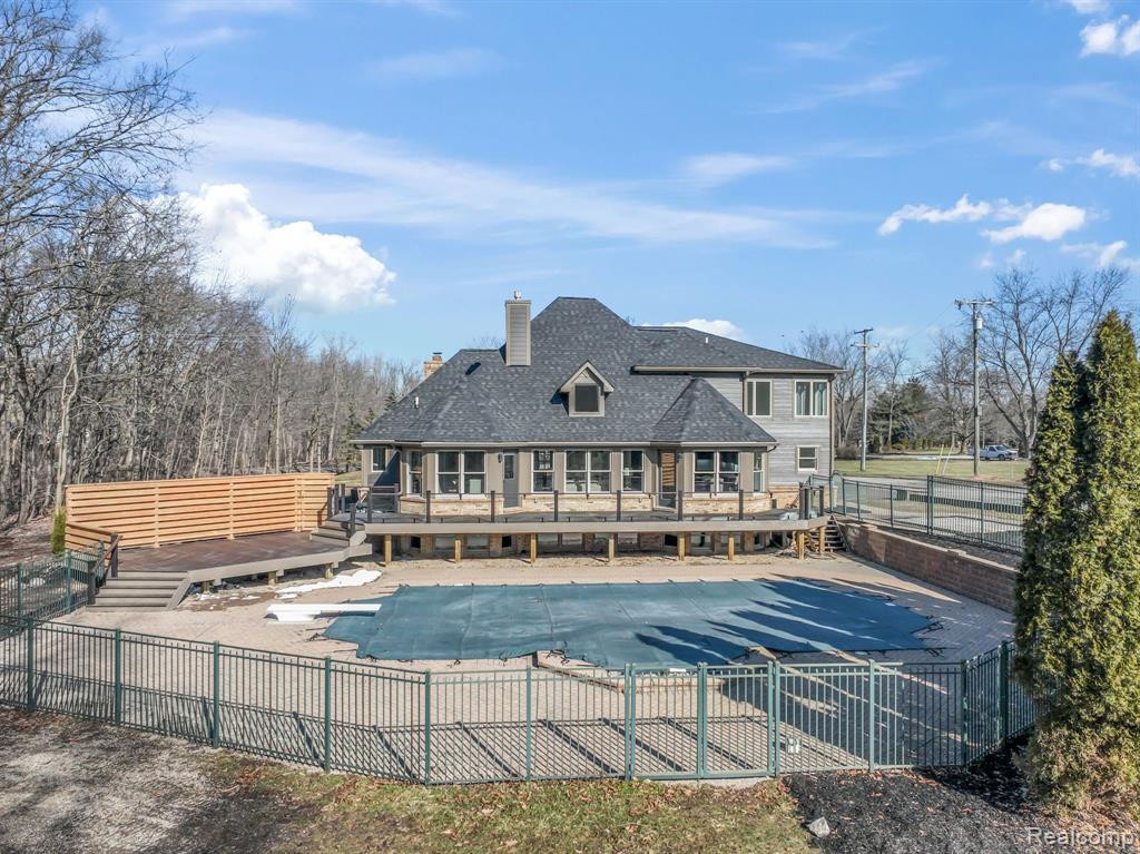 6166 7 MILE Road, South Lyon, MI 48178 — Photo 39