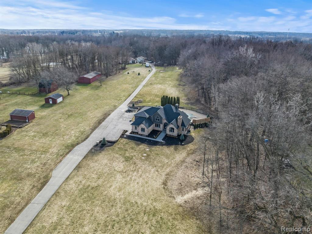 6166 7 MILE Road, South Lyon, MI 48178 — Photo 49