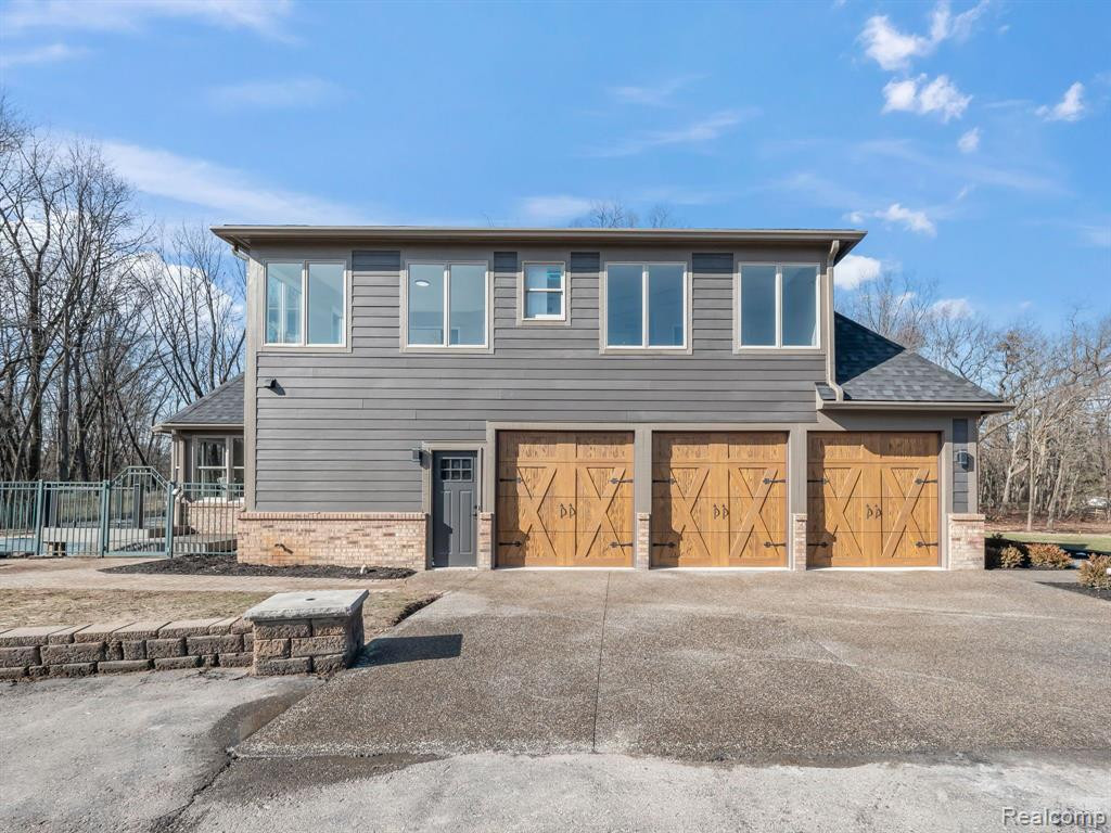 6166 7 MILE Road, South Lyon, MI 48178 — Photo 54