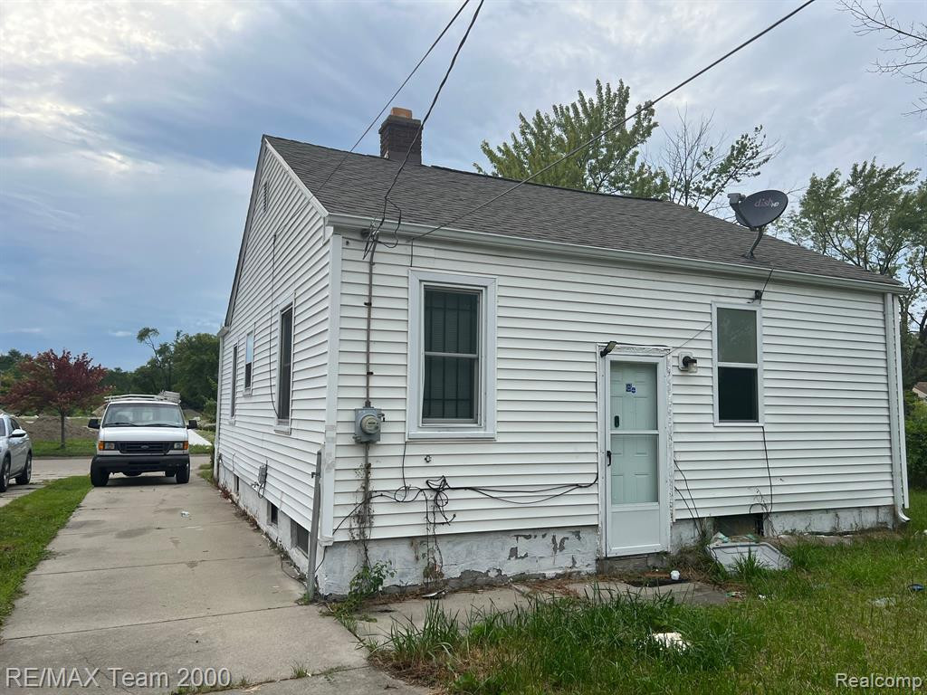 8090 MINOCK Street, Detroit, MI 48228 — Photo 7
