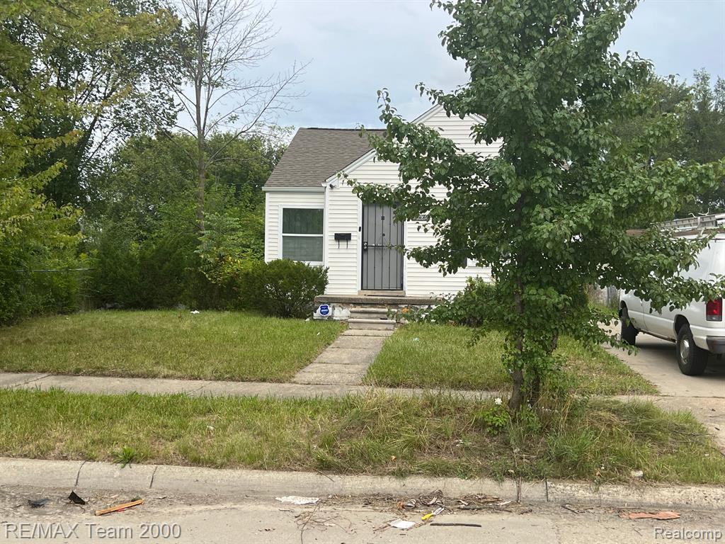 8090 MINOCK Street, Detroit, MI 48228 — Photo 8
