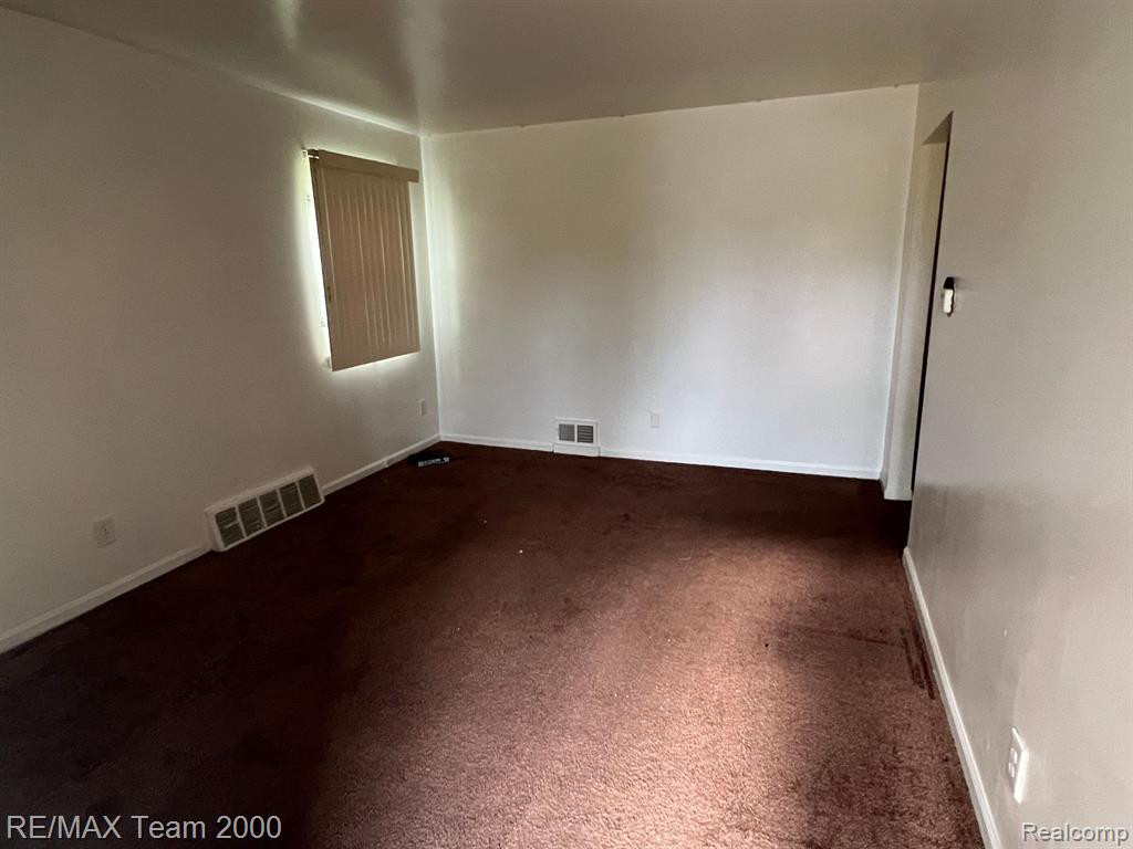 8090 MINOCK Street, Detroit, MI 48228 — Photo 22