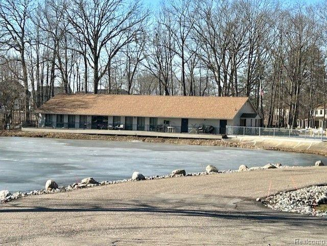 61740 Williamsburg Drive, South Lyon, MI 48178 — Photo 27