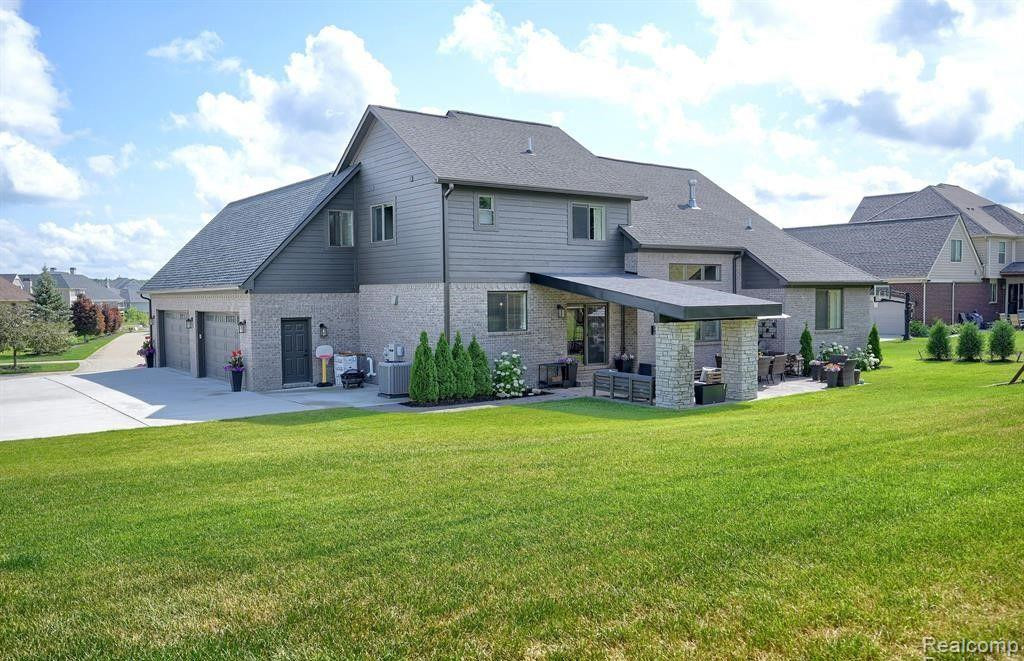 10474 STONEY POINT Drive, South Lyon, MI 48178 — Photo 34