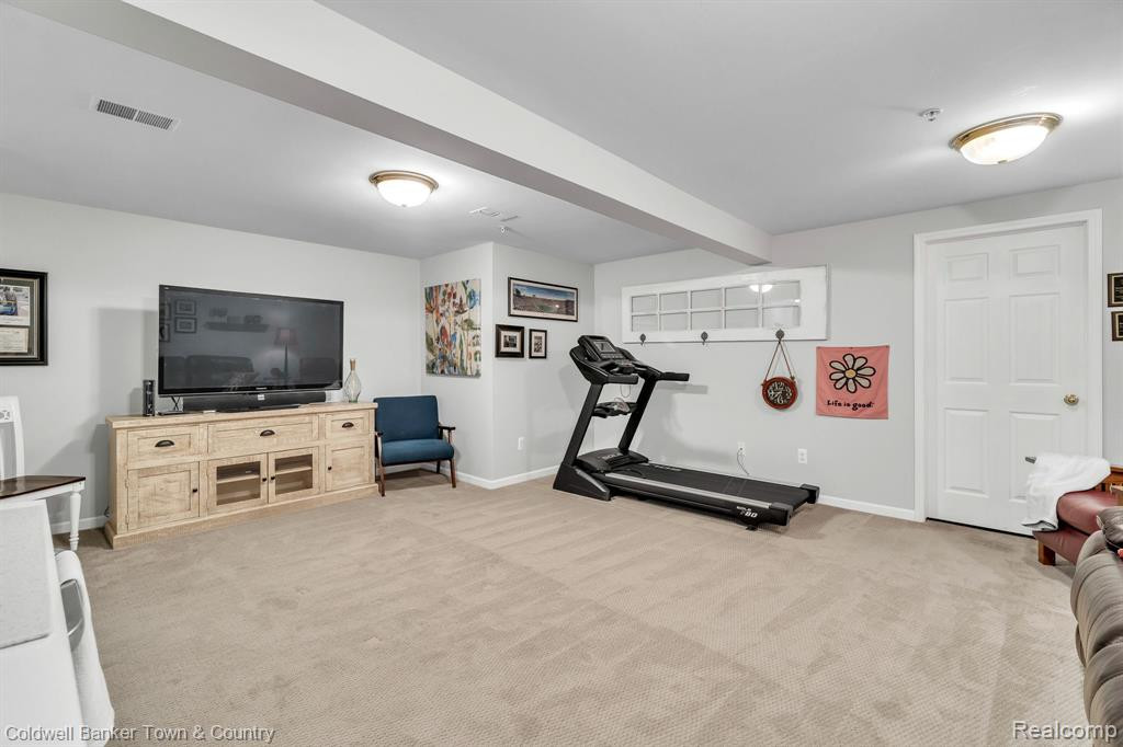2105 CAMERON Circle, Walled Lake, MI 48390 — Photo 30