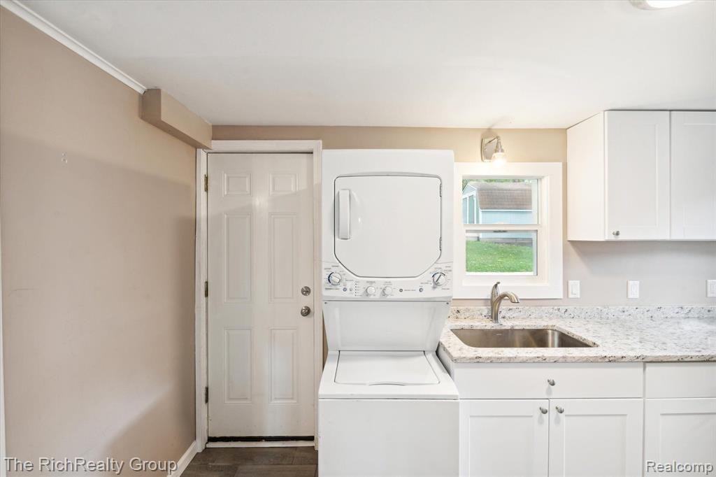 964 SUNRISE PARK Street, Howell, MI 48843 — Photo 14