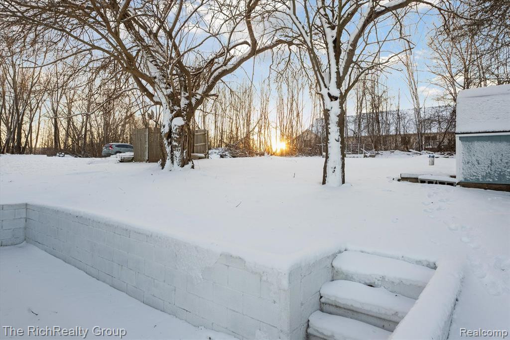 964 SUNRISE PARK Street, Howell, MI 48843 — Photo 17
