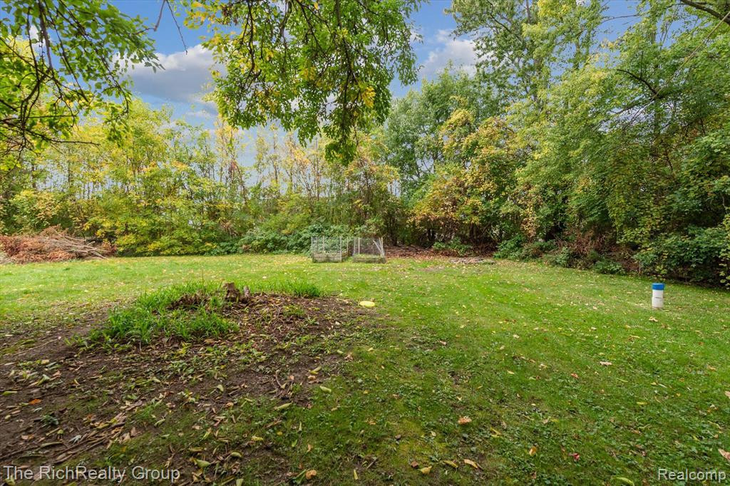 964 SUNRISE PARK Street, Howell, MI 48843 — Photo 29