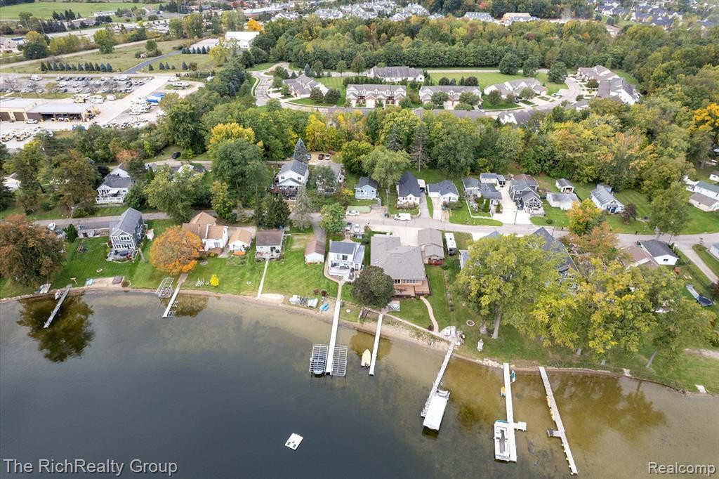 964 SUNRISE PARK Street, Howell, MI 48843 — Photo 41