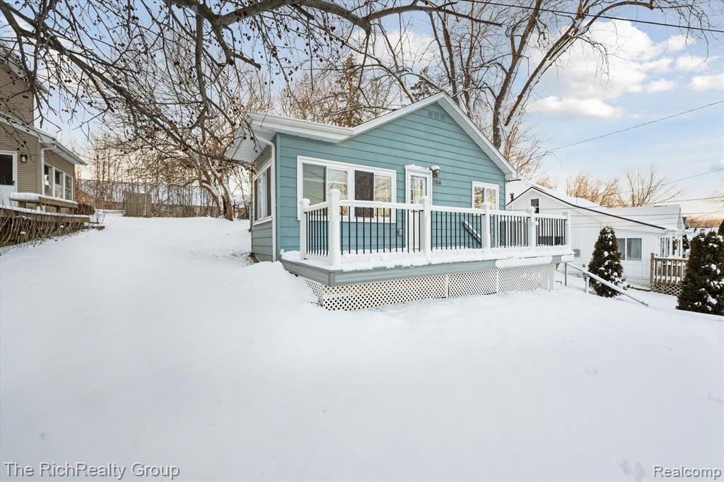 964 SUNRISE PARK Street, Howell, MI 48843 — Photo 46