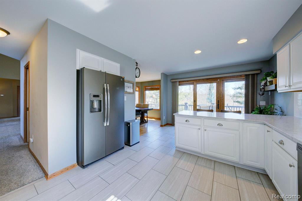 4414 Creekview Drive, Howell, MI 48843 — Photo 18
