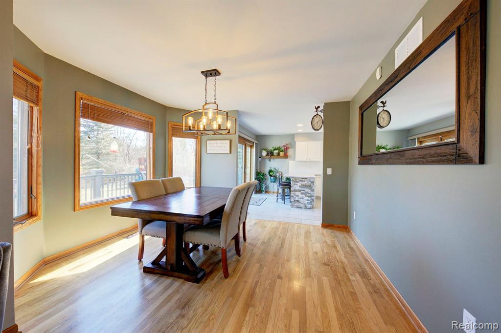 4414 Creekview Drive, Howell, MI 48843 — Photo 22