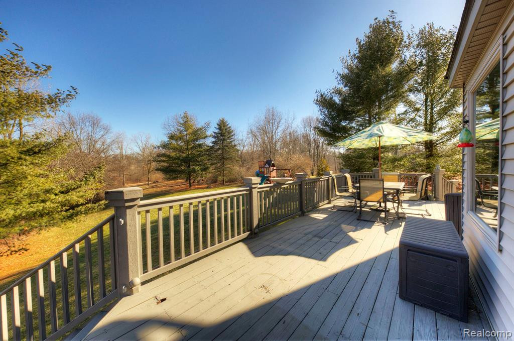 4414 Creekview Drive, Howell, MI 48843 — Photo 56