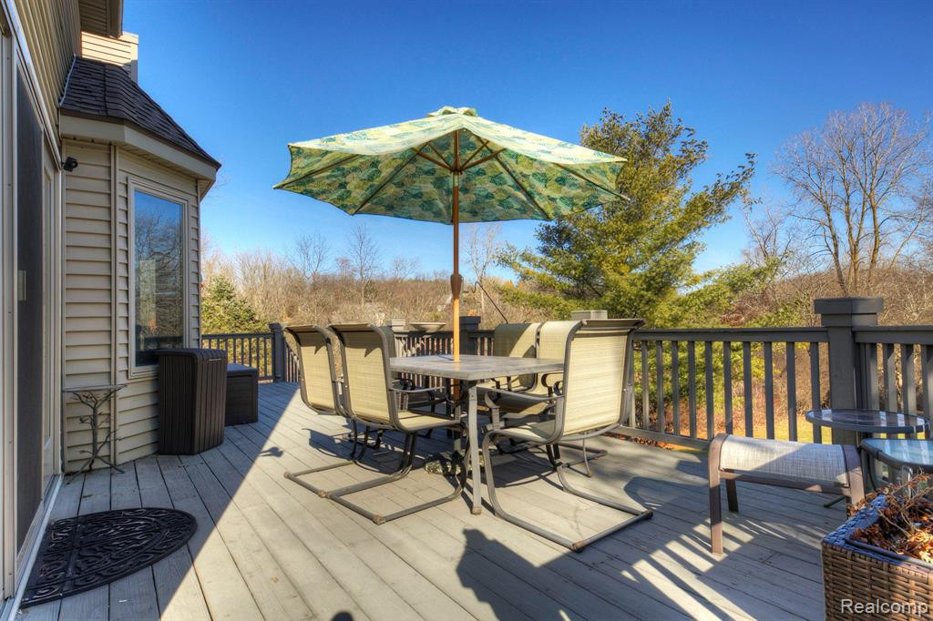 4414 Creekview Drive, Howell, MI 48843 — Photo 57