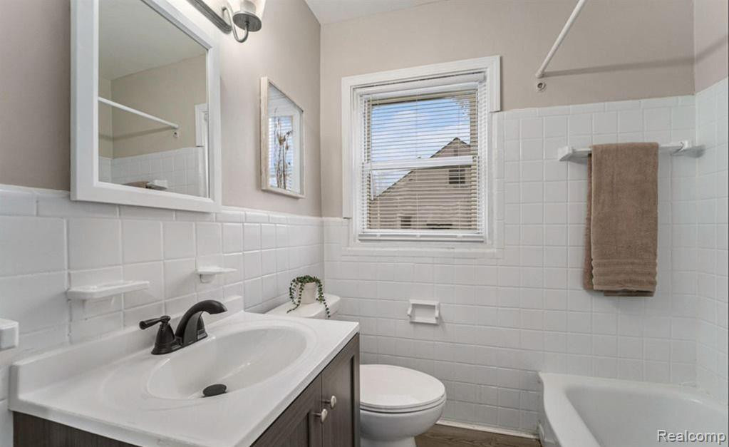 8467 PLAINVIEW Avenue, Detroit, MI 48228 — Photo 12