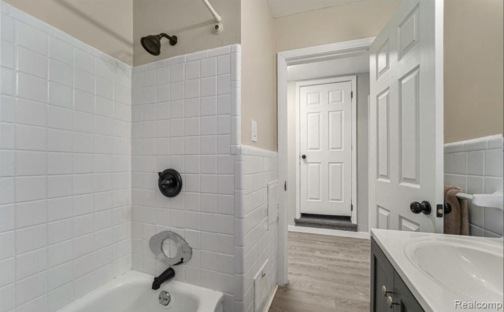 8467 PLAINVIEW Avenue, Detroit, MI 48228 — Photo 13