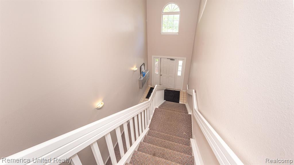 1217 CURZON Court, 201, Howell, MI 48843 — Photo 3
