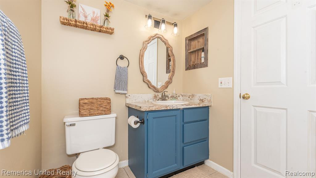 1217 CURZON Court, 201, Howell, MI 48843 — Photo 14