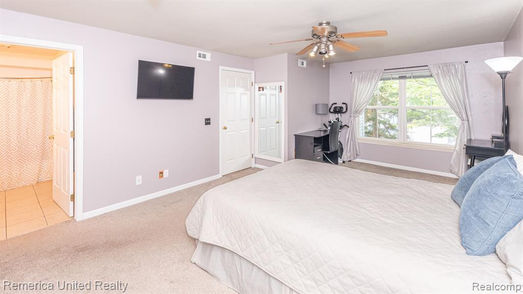 1217 CURZON Court, 201, Howell, MI 48843 — Photo 17
