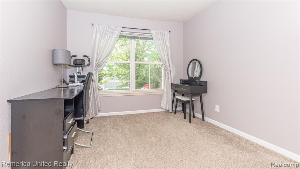 1217 CURZON Court, 201, Howell, MI 48843 — Photo 18