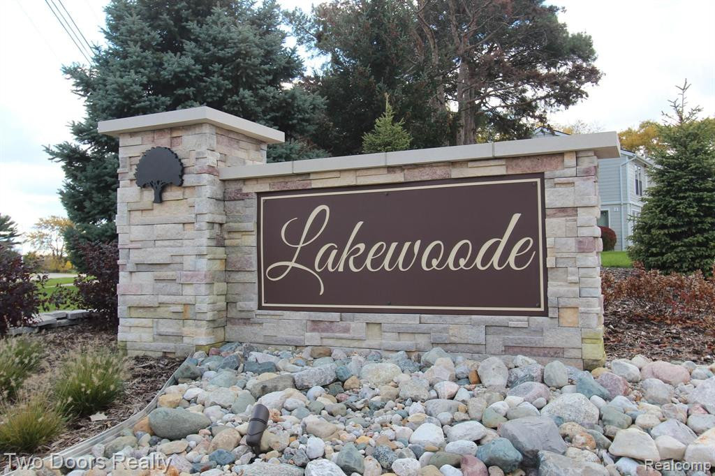 22449 CRANBROOKE Drive, Novi, MI — Photo 27