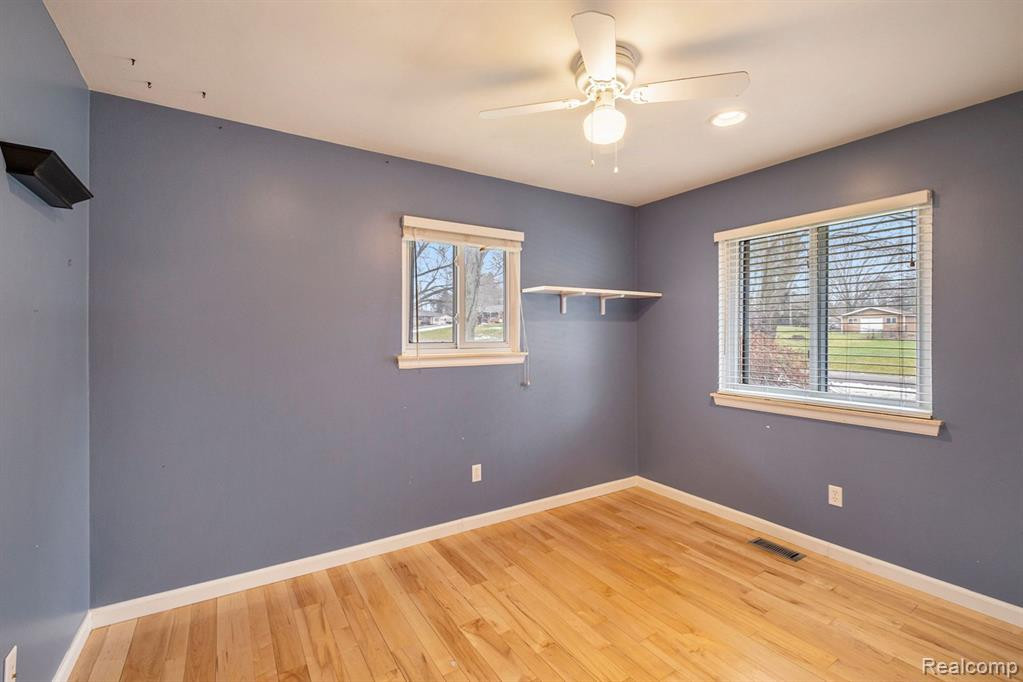 6594 BERRYWOOD Drive, Brighton, MI 48116 — Photo 17