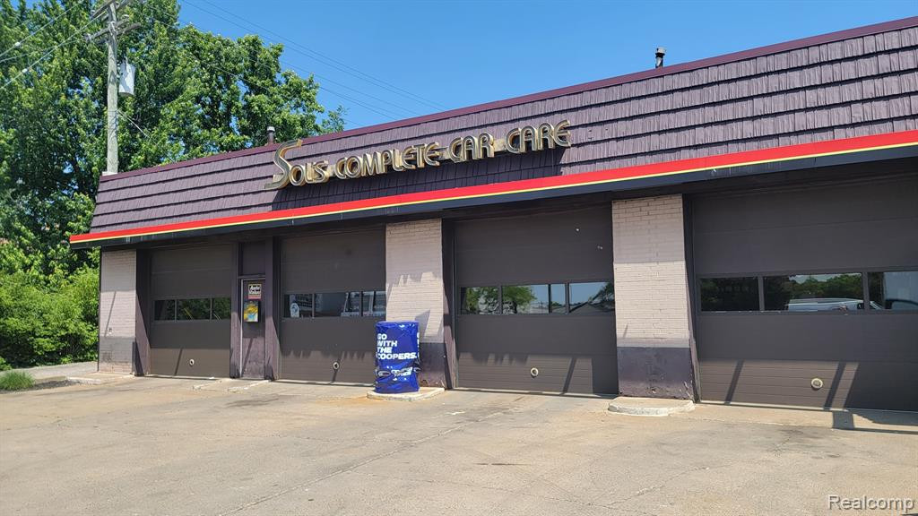 4200 11 MILE Road, Berkley, MI 48072 — front exterior