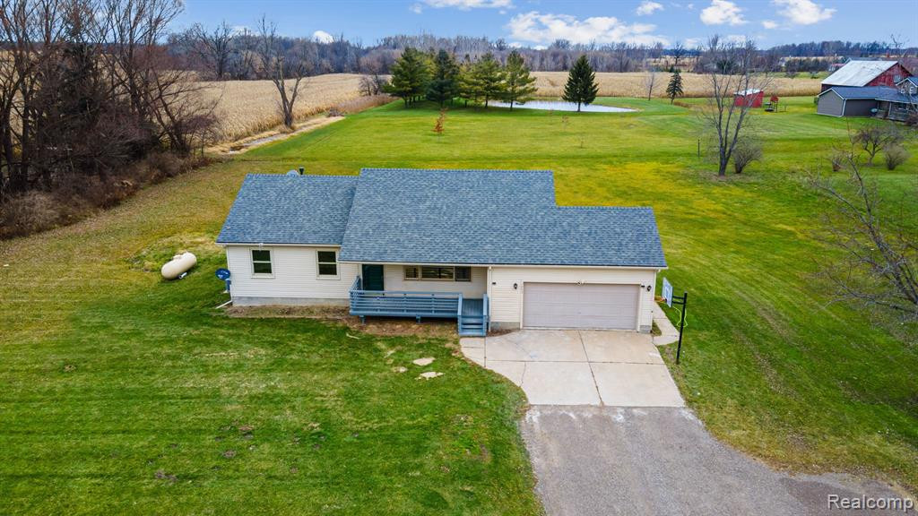 7463 CHURCH Road, Imlay City, MI 48444 — Photo 38