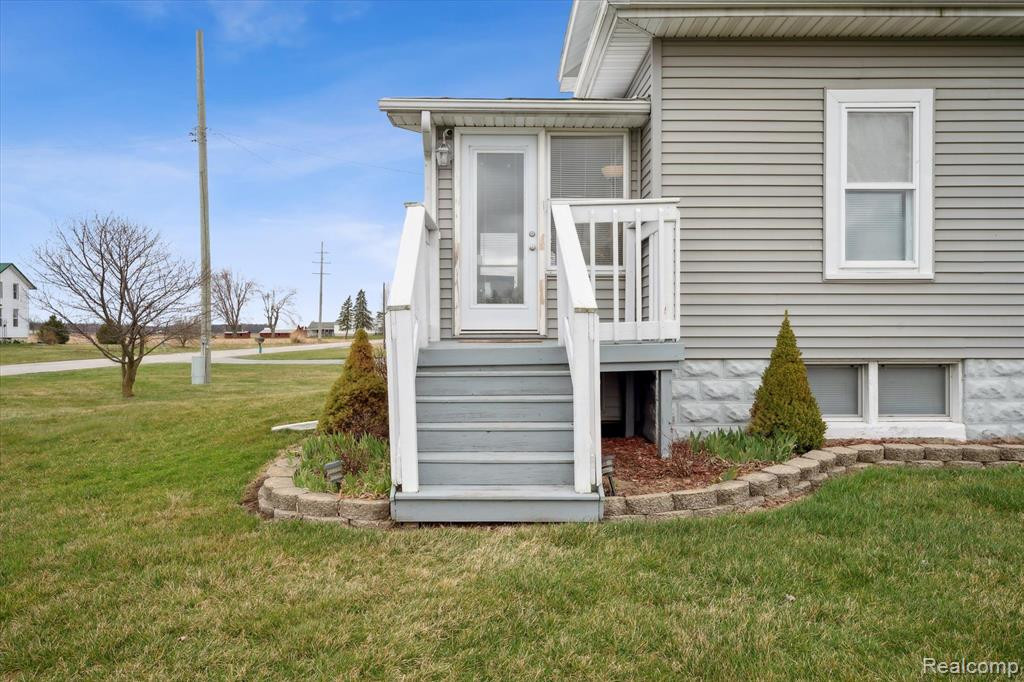 11690 PALMER Road, Maybee, MI — Photo 3