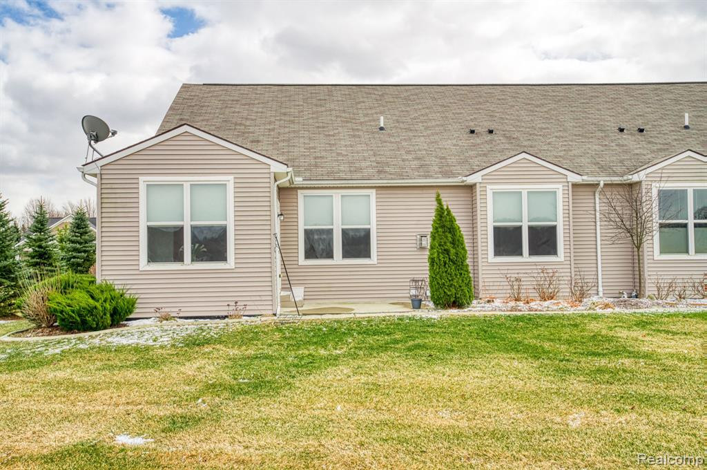 6409 PRAIRIE DUNES Drive, Grand Blanc, MI 48439 — Photo 28