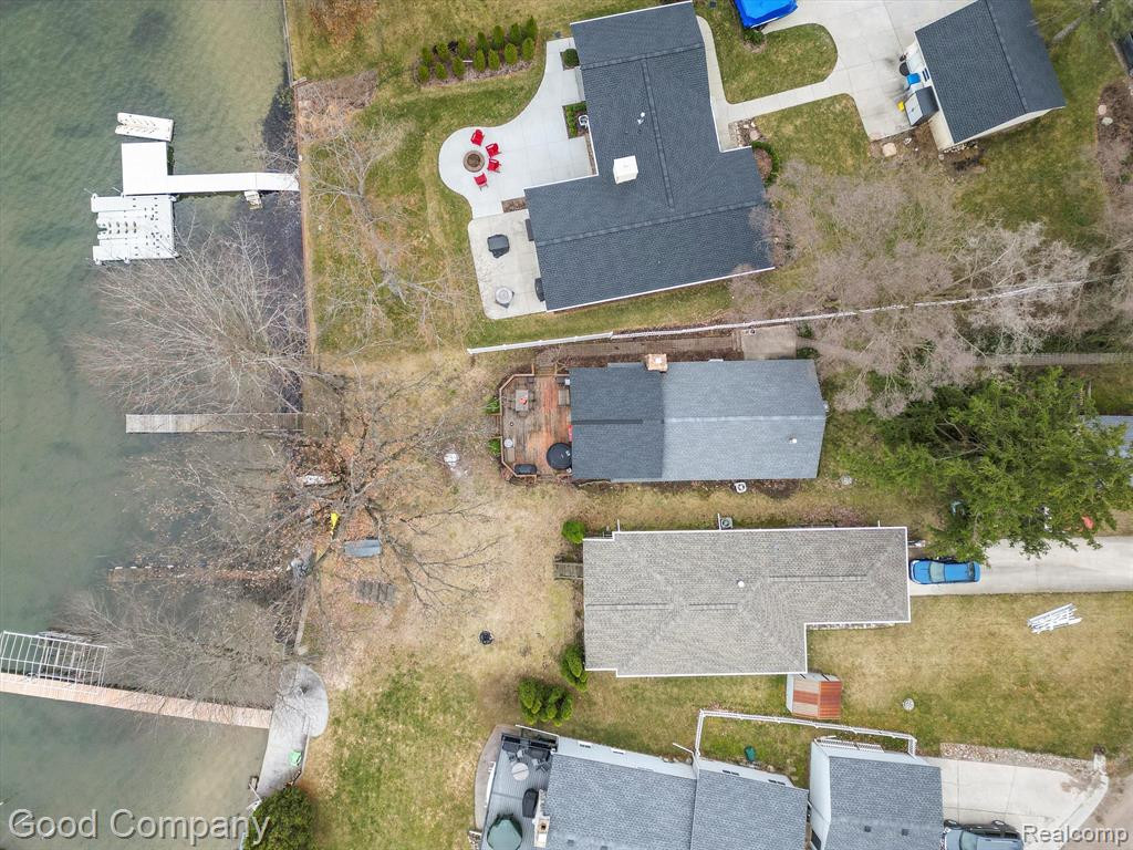 8994 RUSHSIDE Drive, Pinckney, MI 48169 — Photo 31