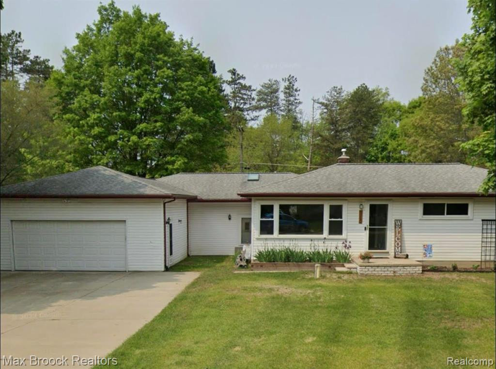 750 SEBEK Street, Oxford, MI 48371 — Photo 2