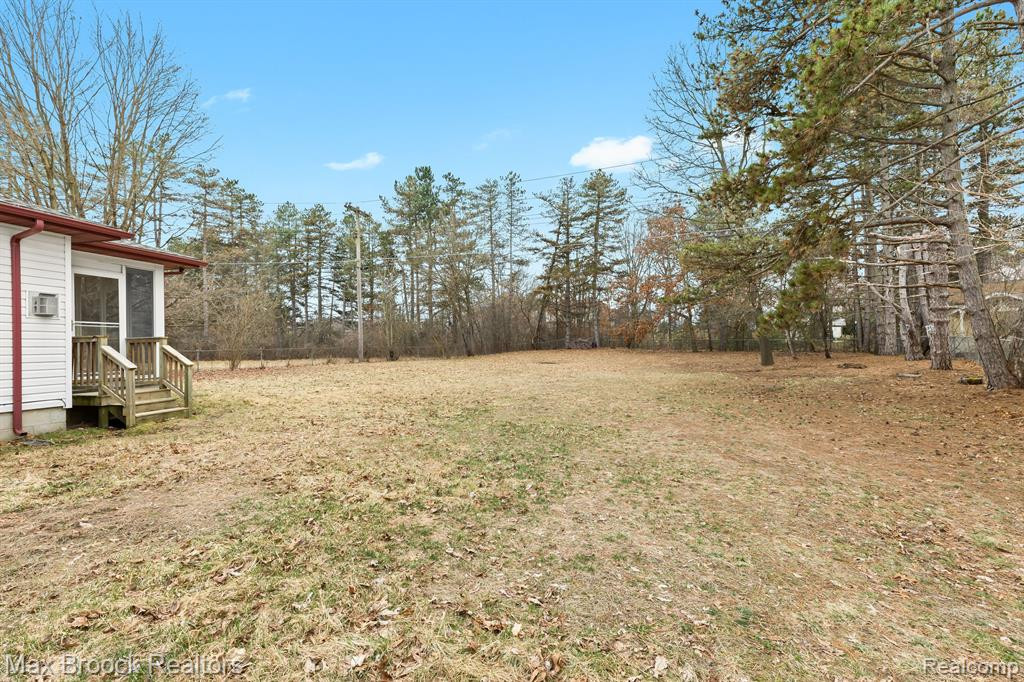 750 SEBEK Street, Oxford, MI 48371 — Photo 5