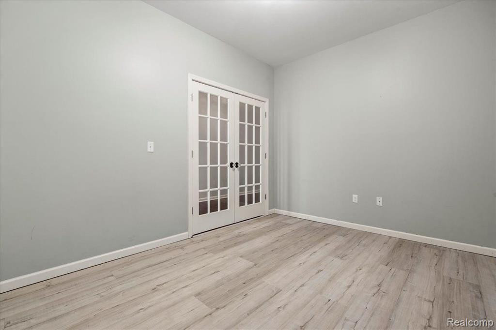 5261 BUCKLEY Drive, Ypsilanti, MI 48197 — Photo 5
