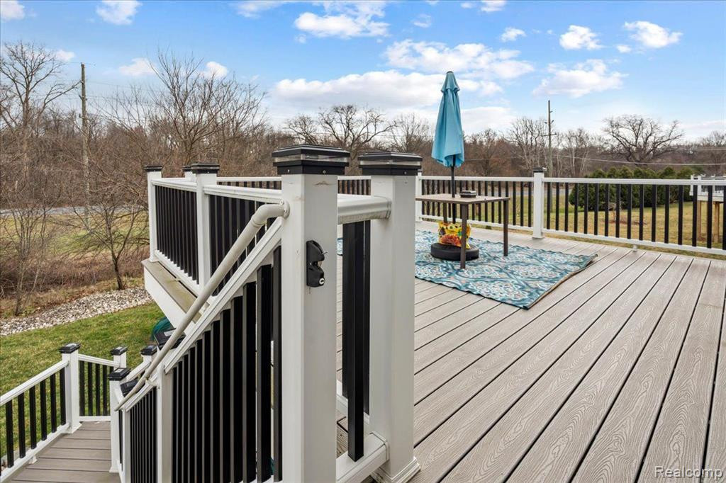 5261 BUCKLEY Drive, Ypsilanti, MI 48197 — Photo 34