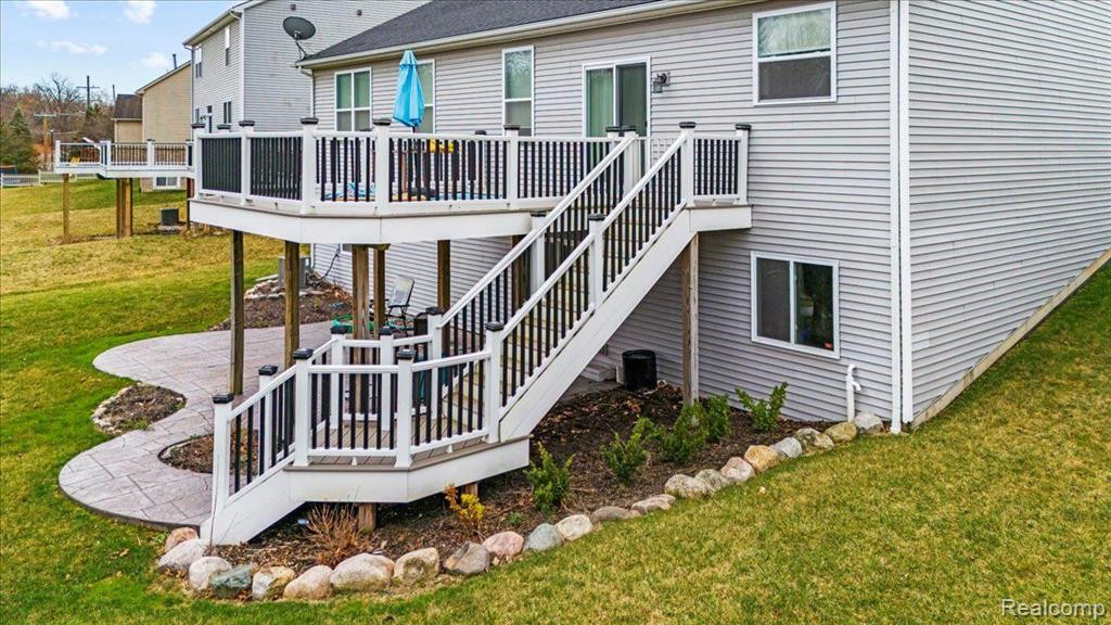 5261 BUCKLEY Drive, Ypsilanti, MI 48197 — Photo 36
